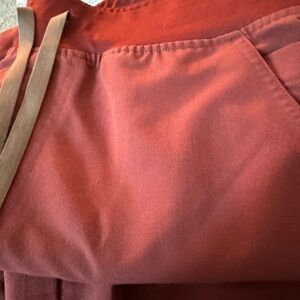 Used FIGS - maroon LP